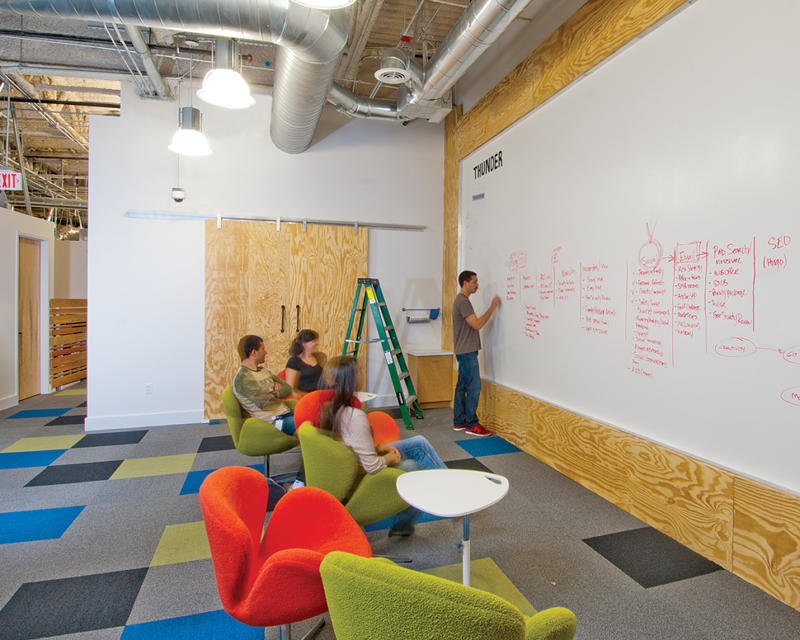 RGB.vn | Góc làm việc sáng tạo