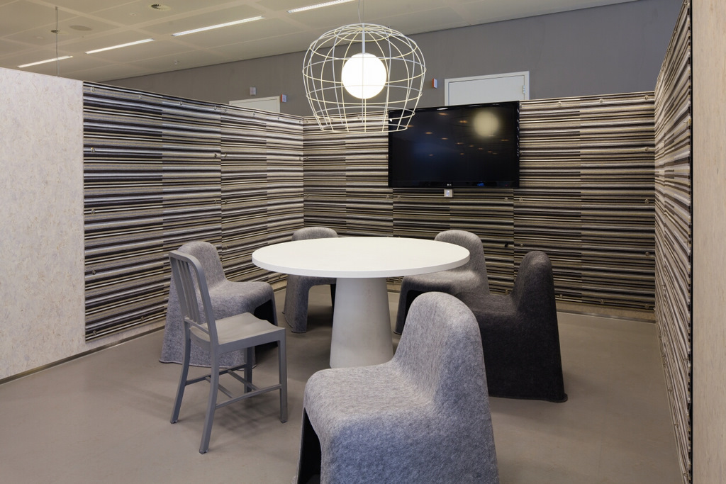 RGB.vn | Góc làm việc sáng tạo