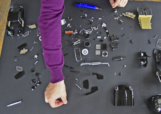 Exploded-Cars-by-Fabian-Oefner4-640x456