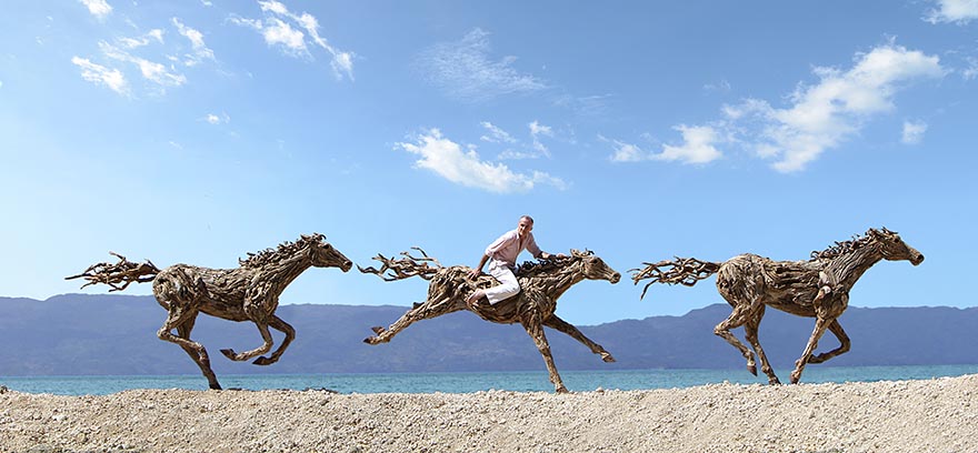 rgb.vn_ngua_galloping-driftwood-horse-sculptures-jame-doran-webb-7