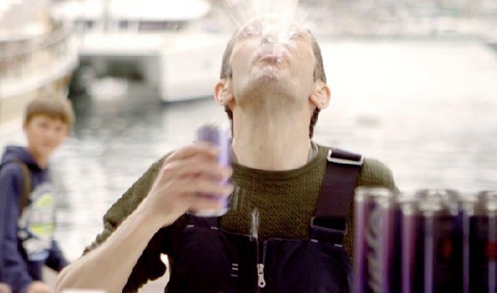 rgb_creative_marketing-trai-nghiem-phat-minh-do-uong-toi-nhat-the-gioi-de-ban-ao-phao-1