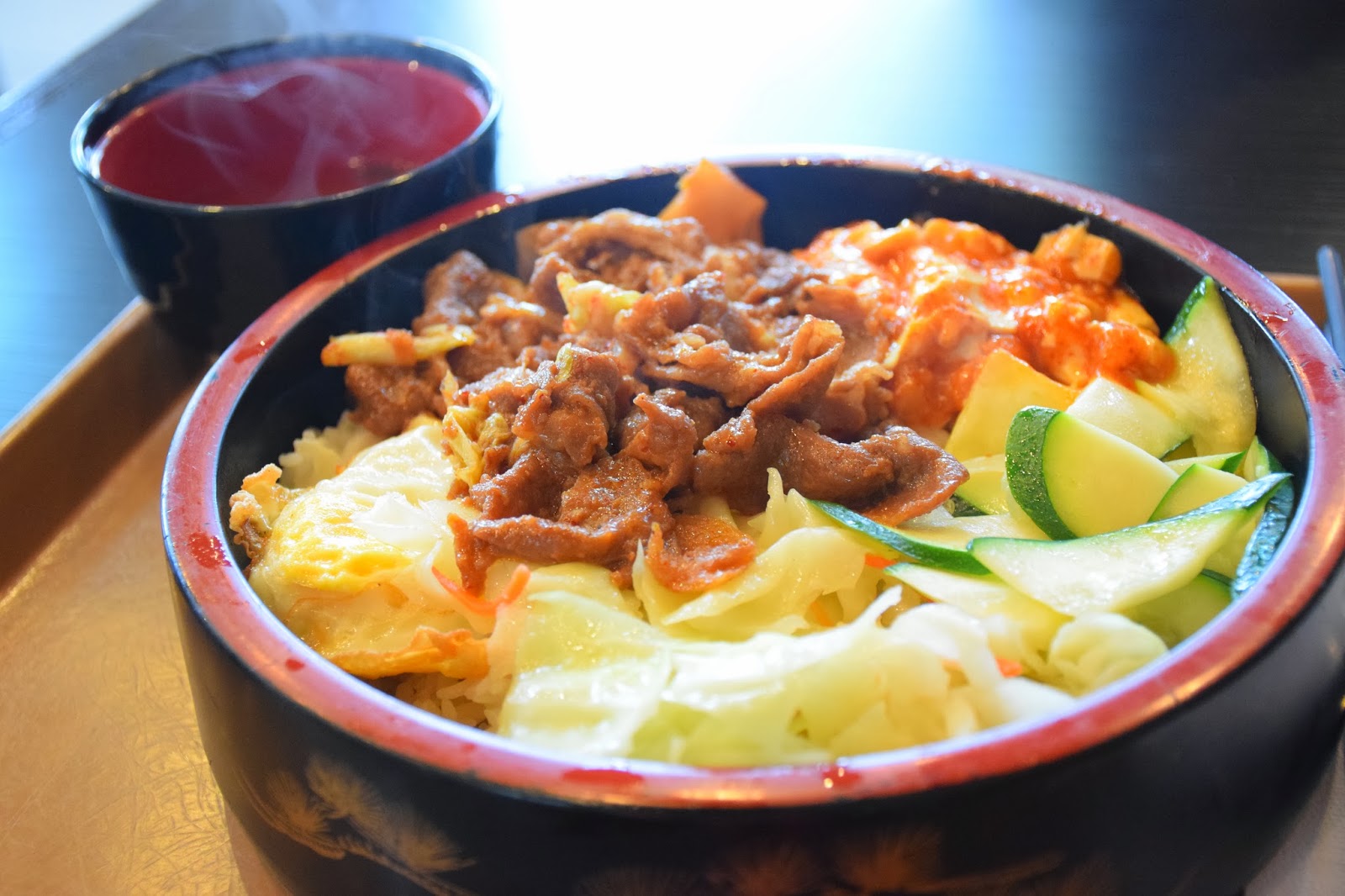 nghe-thuat-chup-anh-mon-an-loi-cuon-09