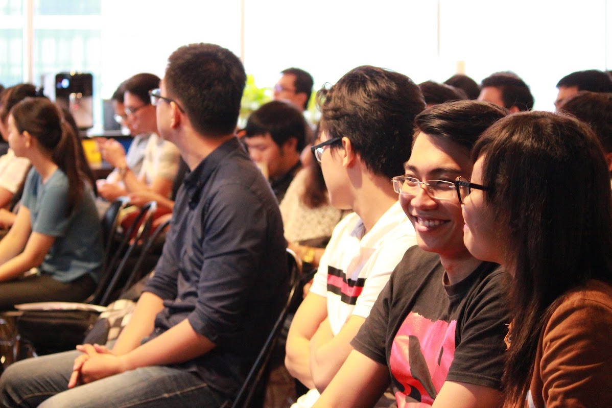 rgb_creative_talkswho_design8_leodinh_015