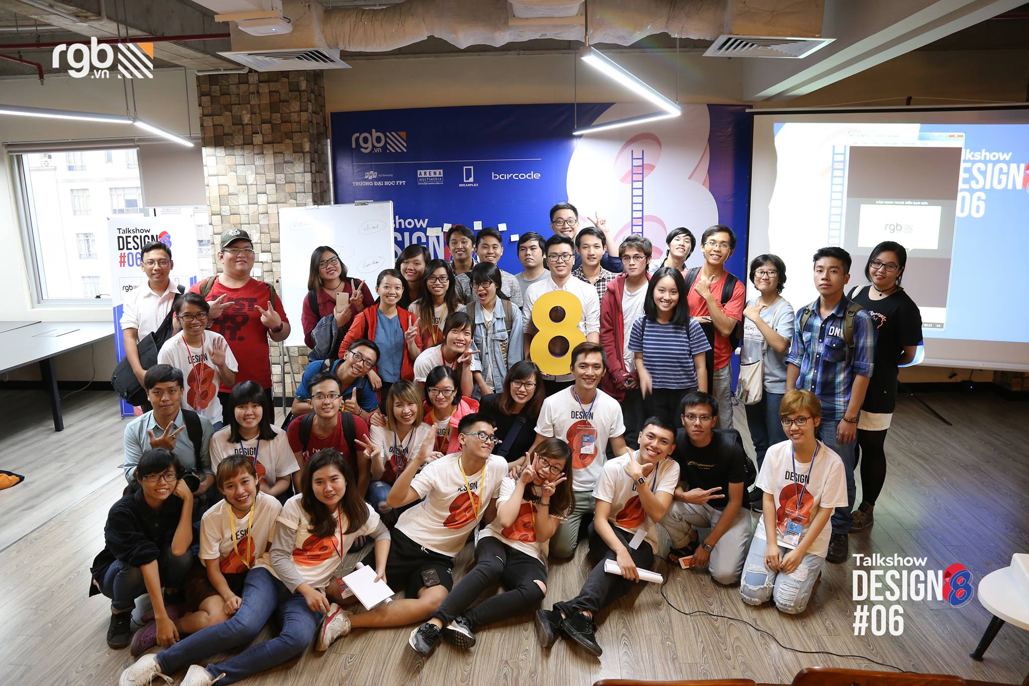 rgb_creative_talkswho_design8_leodinh_0223