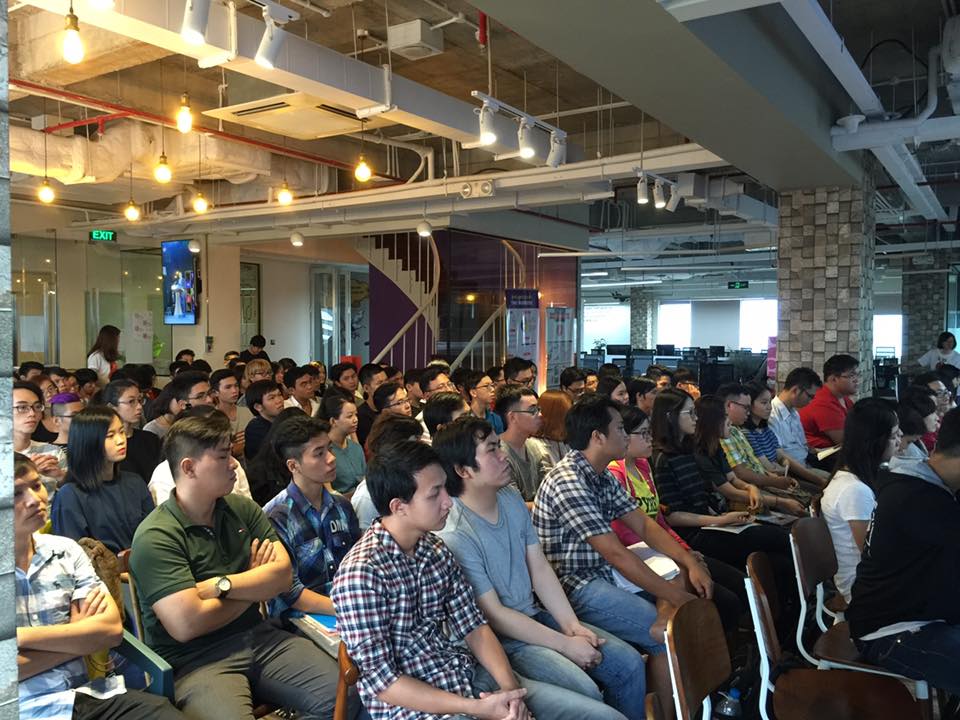 rgb_creative_talkswho_design8_leodinh_03