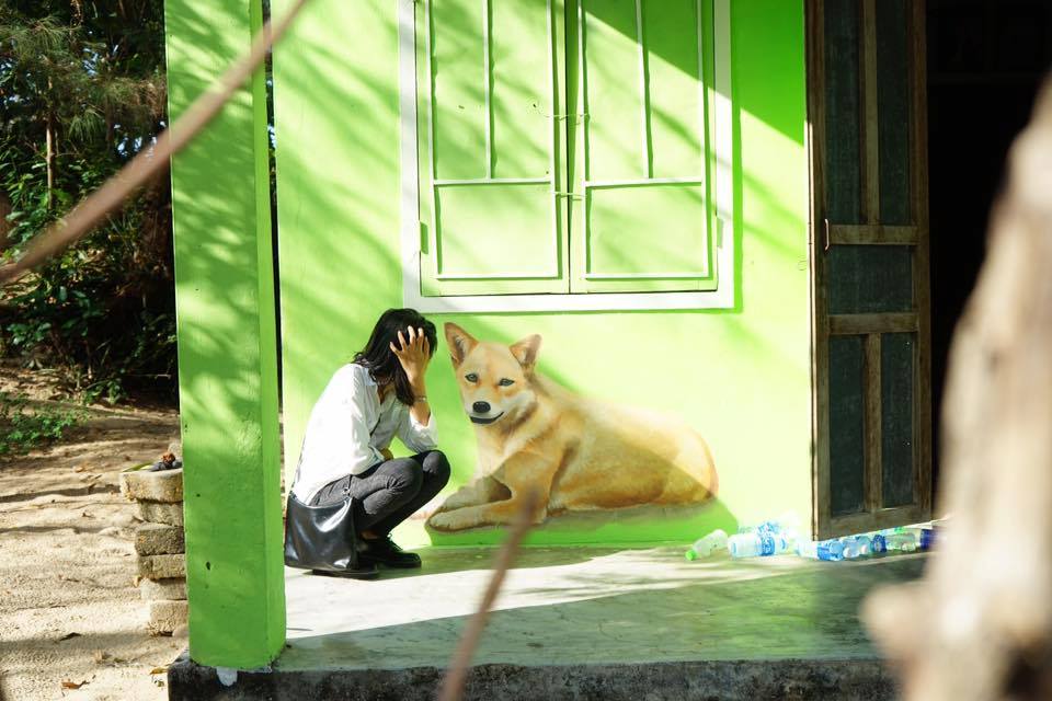 bat-ngo-xuat-hien-lang-chai-co-tich-ven-bien-dau-tien-tai-viet-nam-12