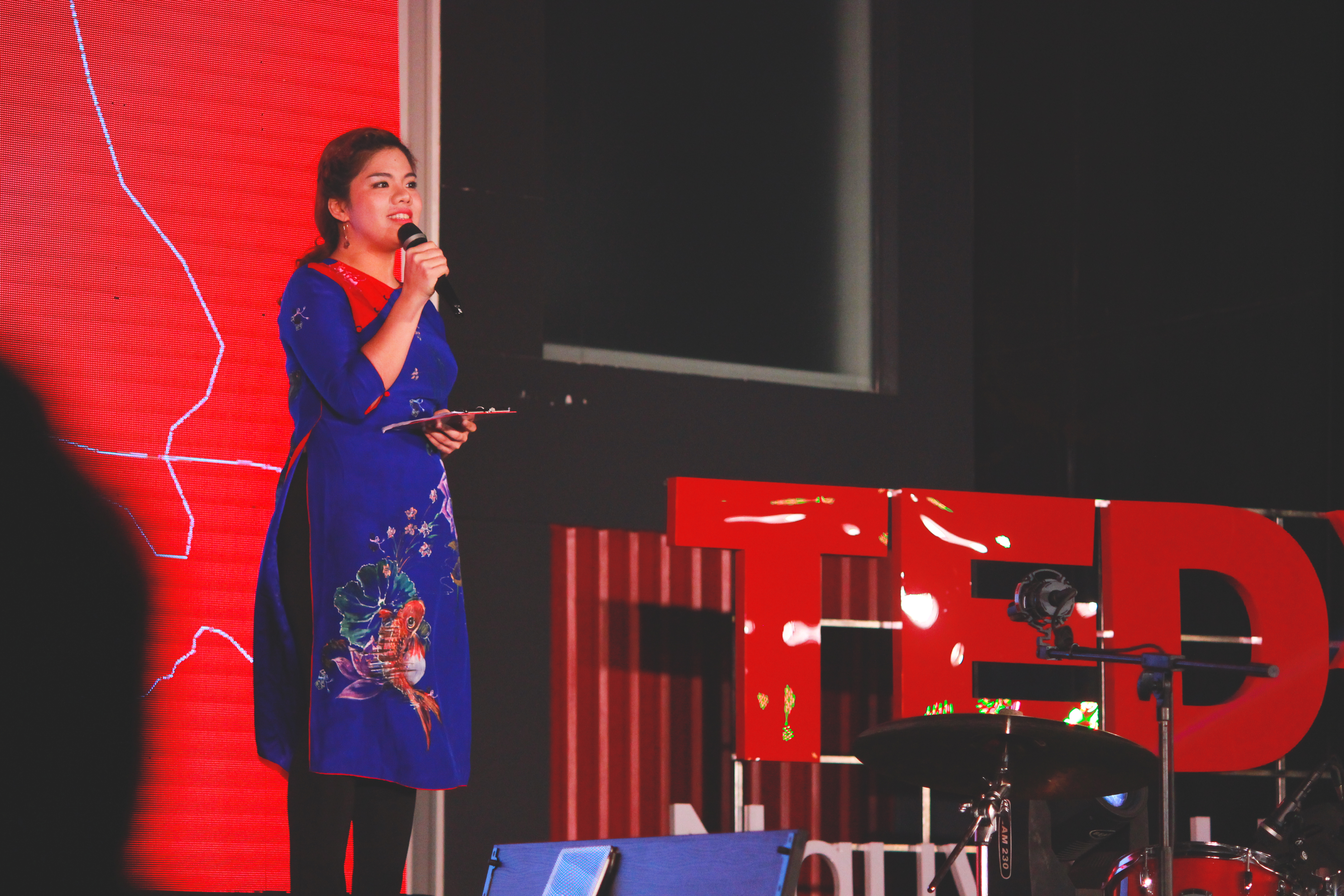 le-khai-mac-sai-gon-thanh-pho-8-trieu-dan-tuan-le-tedx-tai-tphcm-2016-01