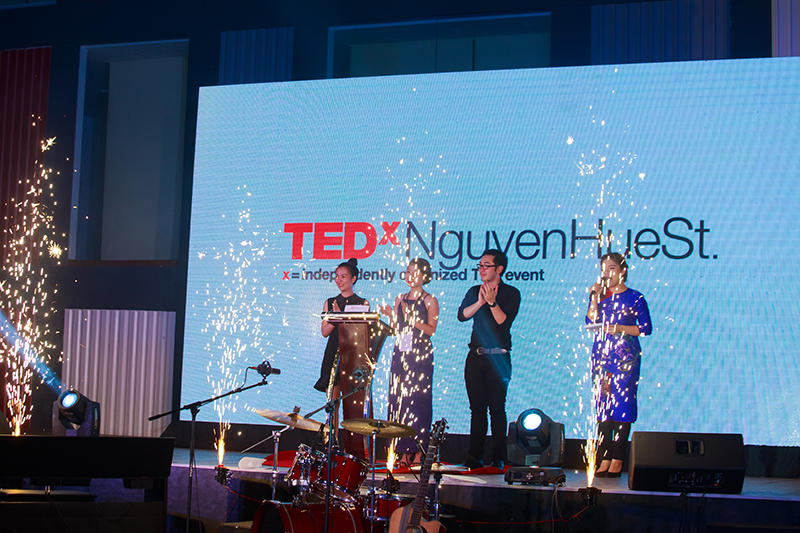 rgb_creative_tedx_nguyen_hue_01