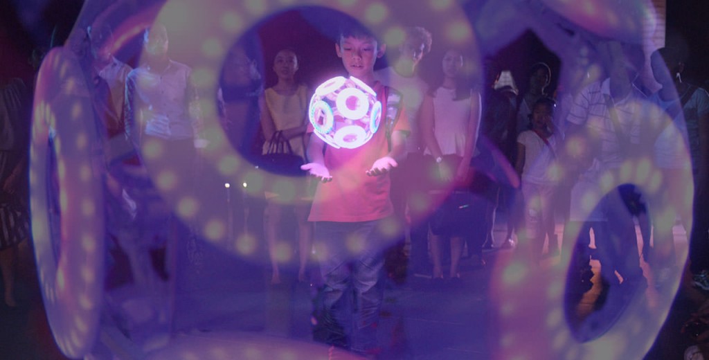 rgb_creative_skymagicphepmaucuacongnghe_3