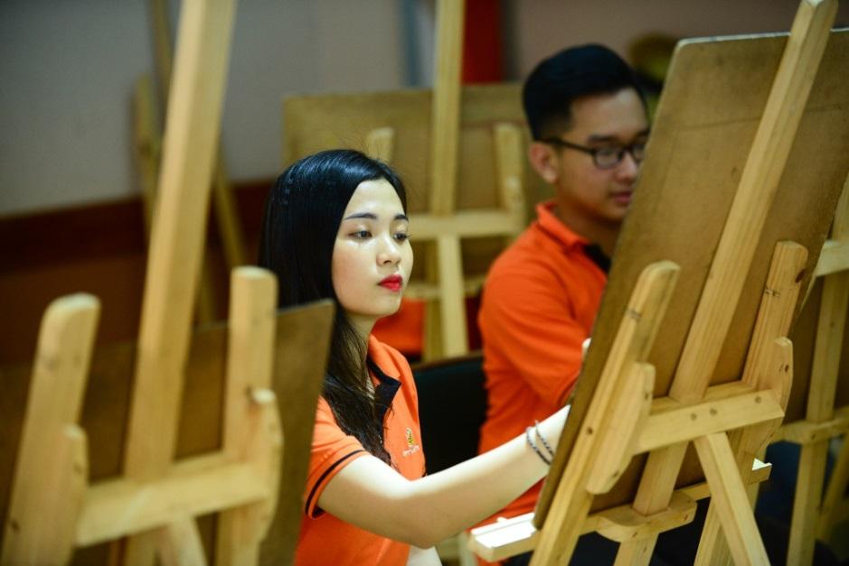 rgb_creative_thiet_ke_do_hoa_fpt_university_01