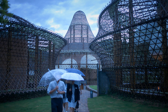 photo-0-1495785863698