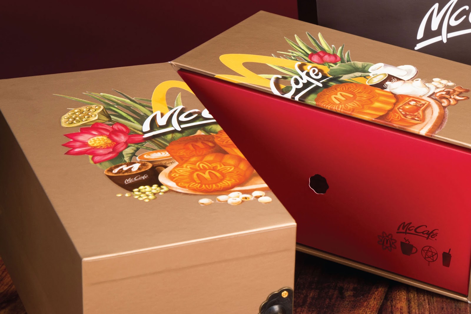 rgb_creative_McDonalds-Vietnam-Mooncake-Box-2017-02