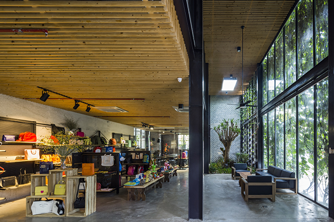 rgb_creative_design_kien_truc_nha_may_xanh_ho_chi_minh_8756