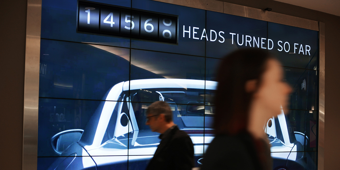 rgb_creative_ideas_digital_ad_mazda-head-turner-hed-2017