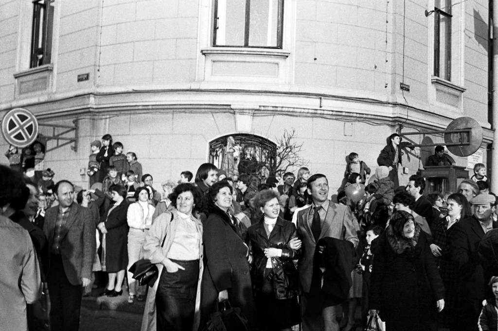 rgb.vn_russianvivianmaierfeat_09