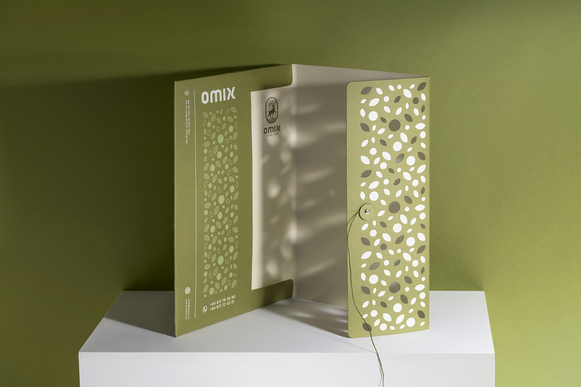rgb_creative_ideas_design_packaging_bratus_omix_014