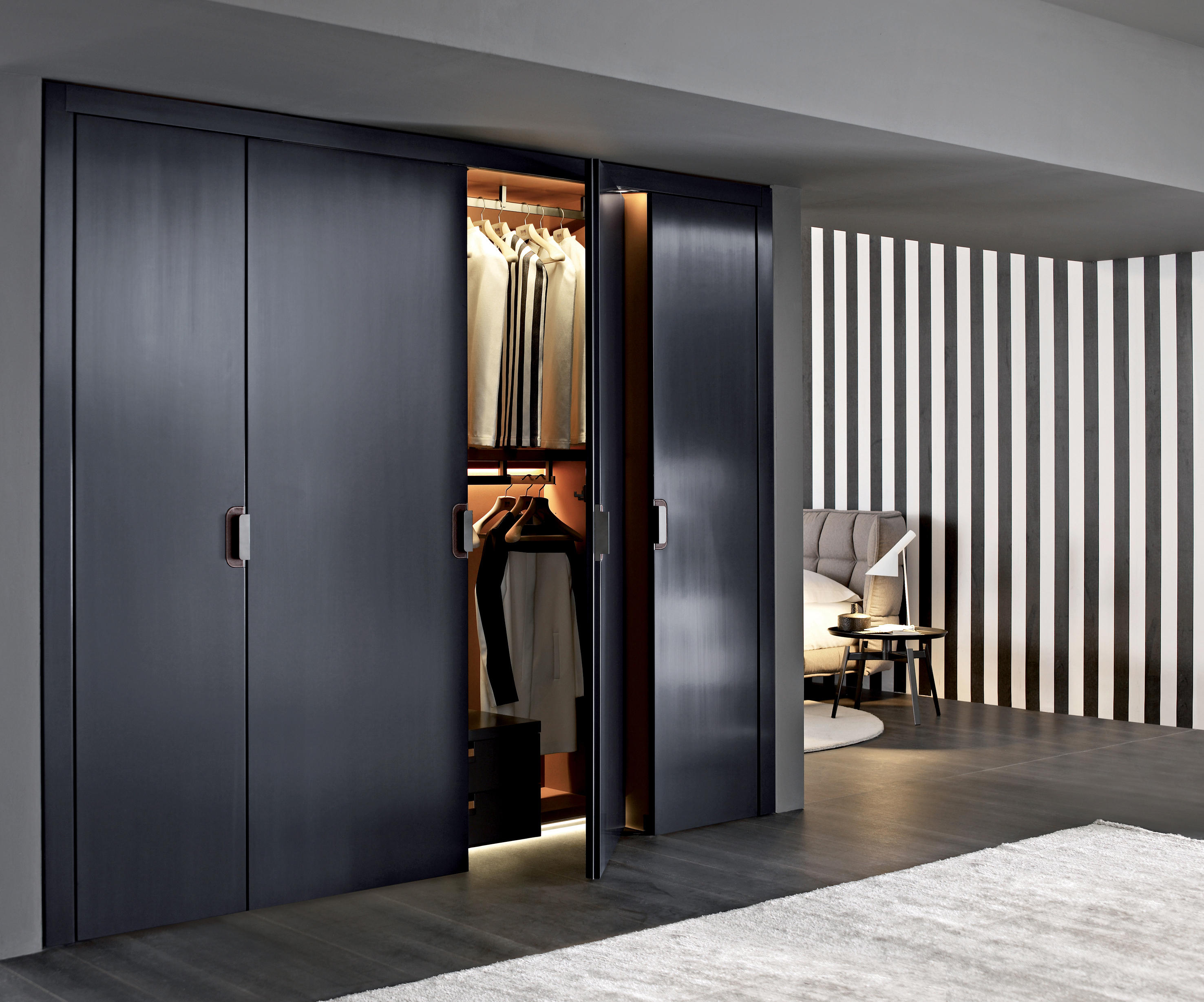 rgb_creative_eurasia_concept_design_talk_bb_italia_BBItalia_backstage-05-wardrobe-b