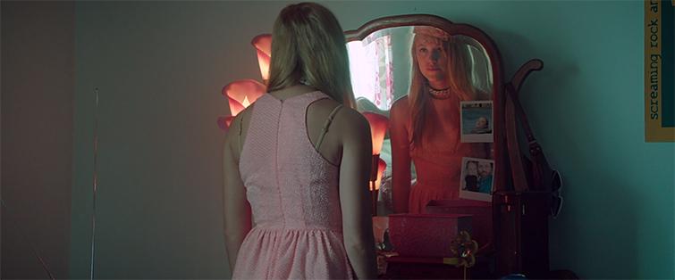 rgb_creative_ideas_design_just_4_film_dieu_khien_cam_xuc_bang_mau_sac_014