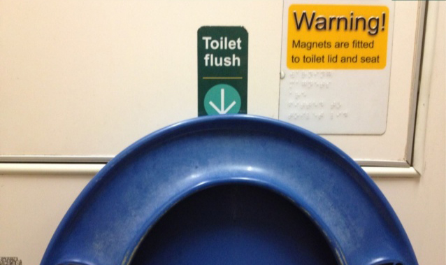 rgb_design_creative_ux_toilet_03