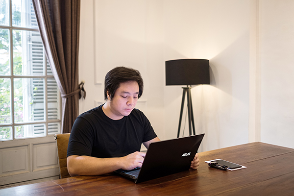 rgb-asus-content-creator-01