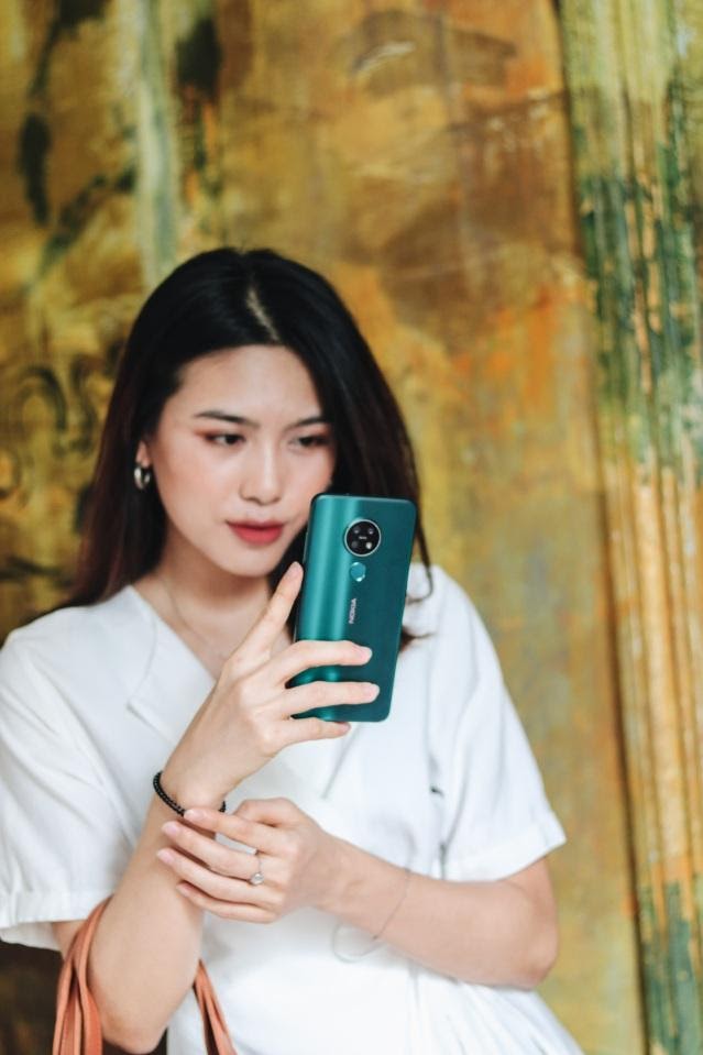 rgb_nokia_nguoi_tre_quan_tam_bao_mat_dien_thoai_03