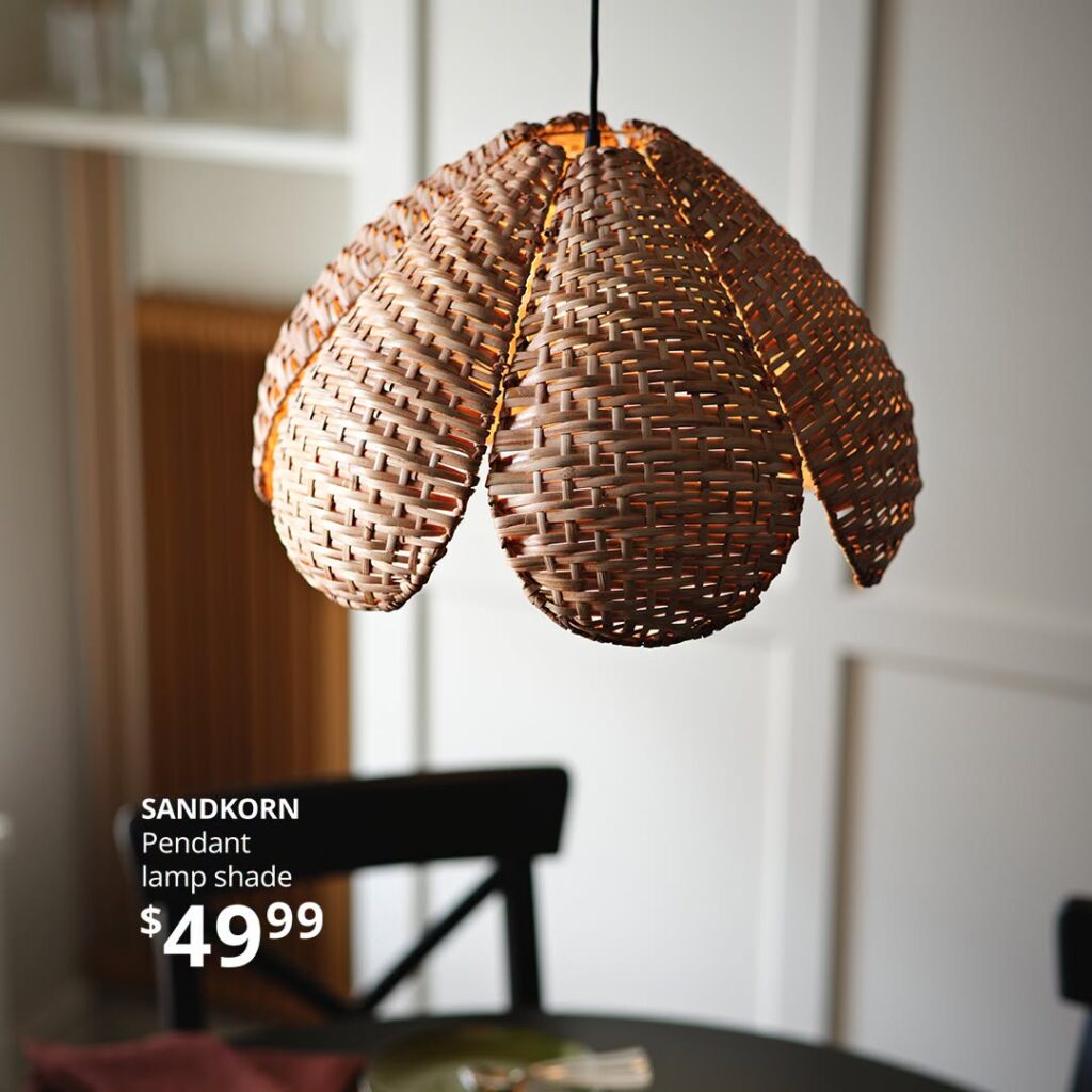 IKEA biến chiếc ghế mây thành "người chồng lý tưởng" để bắt trend bộ phim Wicker đang gây sốt