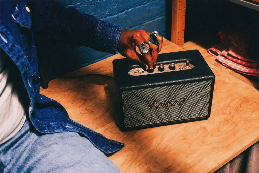 Marshall Homeline thế hệ mới, thừa hưởng di sản 60 năm tinh thần Rock'n'Roll - Marshall Acton IV & Marshall Stanmore IV