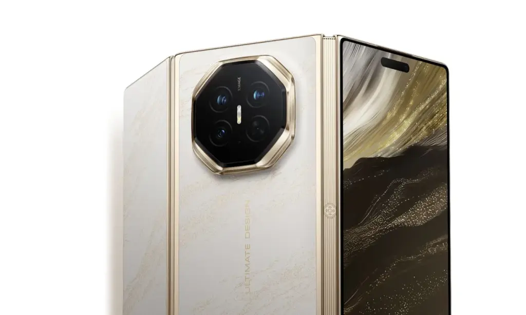 Smartphone gập ba mới nhất của Huawei mỏng hơn, bền hơn và “điên rồ” hơn bao giờ hết