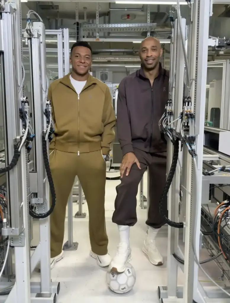 Mbappé chia tay Nike, bắt tay thương hiệu On đồng sáng tạo đôi giày bóng đá đầu tiên