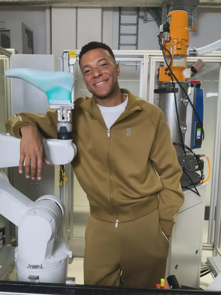 Mbappé chia tay Nike, bắt tay thương hiệu On đồng sáng tạo đôi giày bóng đá đầu tiên