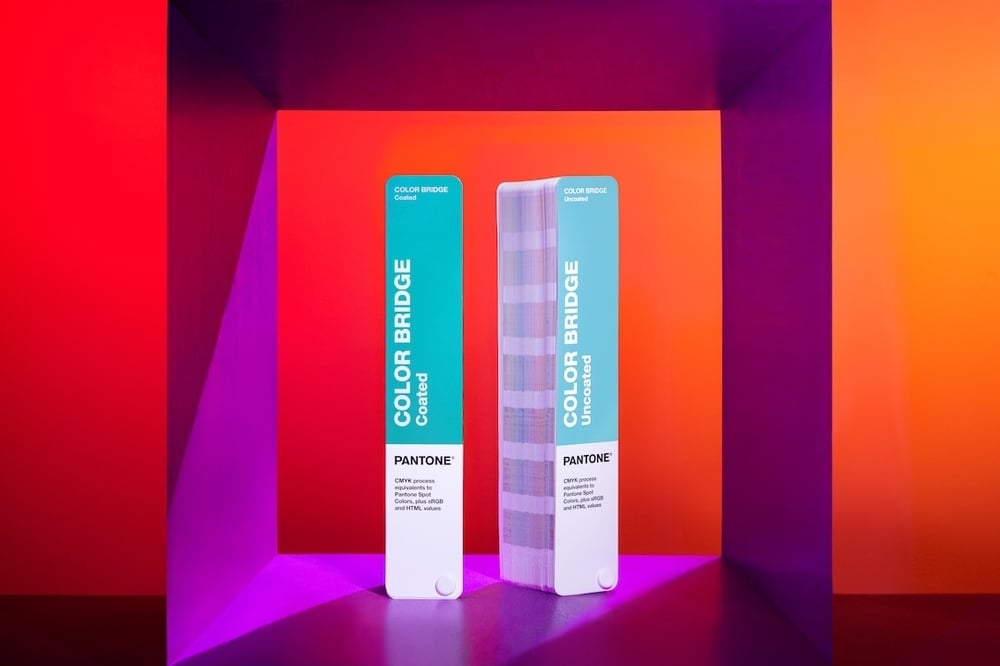 PANTONE bổ sung hơn 220 màu mới cho làn sóng thiết kế rực rỡ, táo bạo trở lại