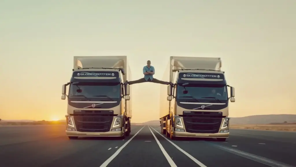 Hãng xe Trung Quốc “Parody” quảng cáo Volvo, tái hiện màn xoạc chân huyền thoại của Jean-Claude Van Damme