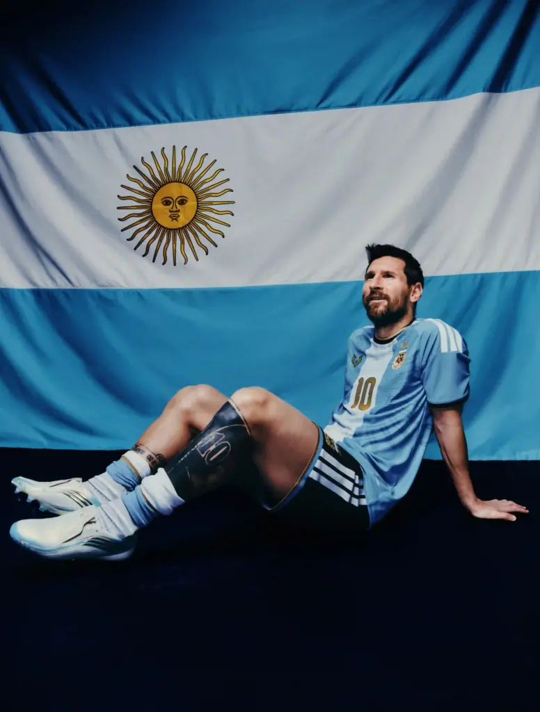 adidas tôn vinh sự nghiệp của Lionel Messi cùng tuyển Argentina bằng mẫu áo đấu phiên bản đặc biệt trước trận đấu quốc tế cuối cùng