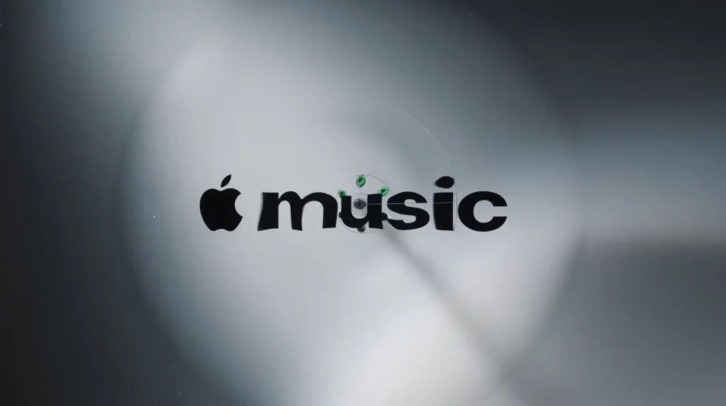 Biến âm thanh thành hình ảnh, Apple Music dùng kỹ thuật thủ công để tạo hiệu ứng cho logo mới bằng sóng nhạc