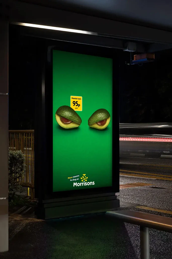 Siêu thị Morrisons biến rau củ quả thành những quái vật hài hước trong chiến dịch OOH mùa Halloween