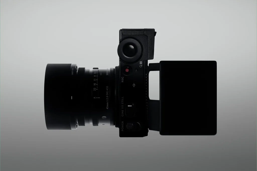 Sigma FP2: Máy ảnh full-frame nhỏ nhất thế giới dành cho nhiếp ảnh gia và nhà làm phim